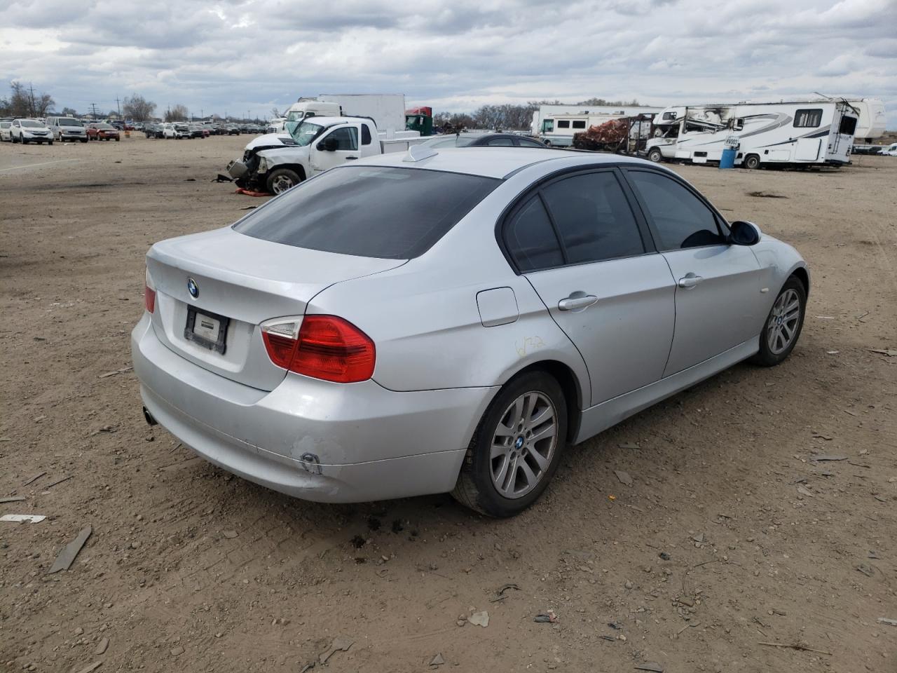 Photo 4 from auction – 2007 BMW 328 I SULE with VIN WBAVC53587FZ79983