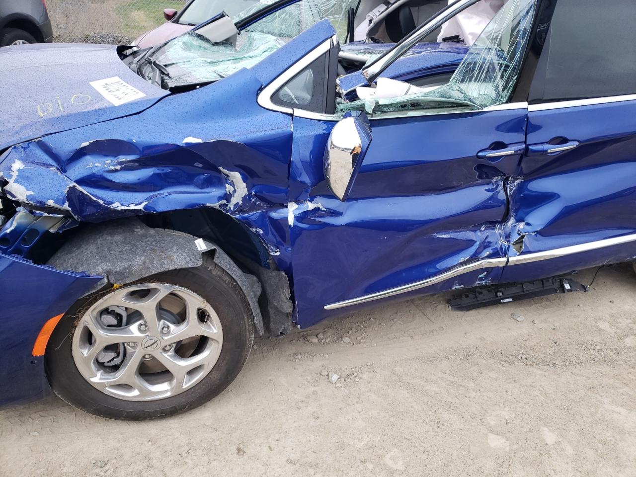 Фото 10 с аукциона – 2021 CHRYSLER PACIFICA L с VIN 2C4RC3GG5MR573345