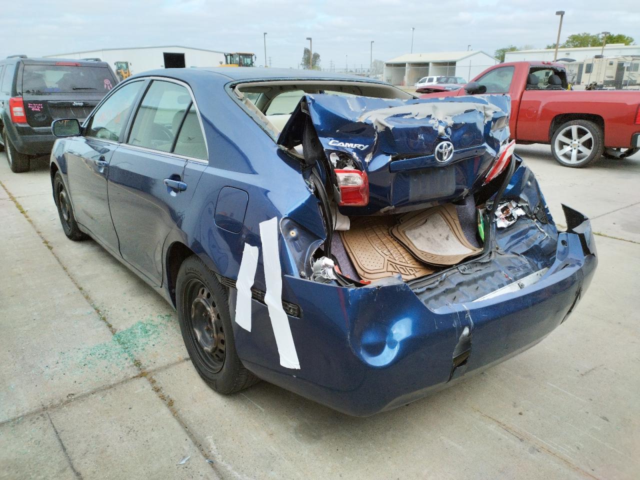 Photo 3 from auction – 2007 TOYOTA CAMRY CE with VIN JTNBE46K173000250