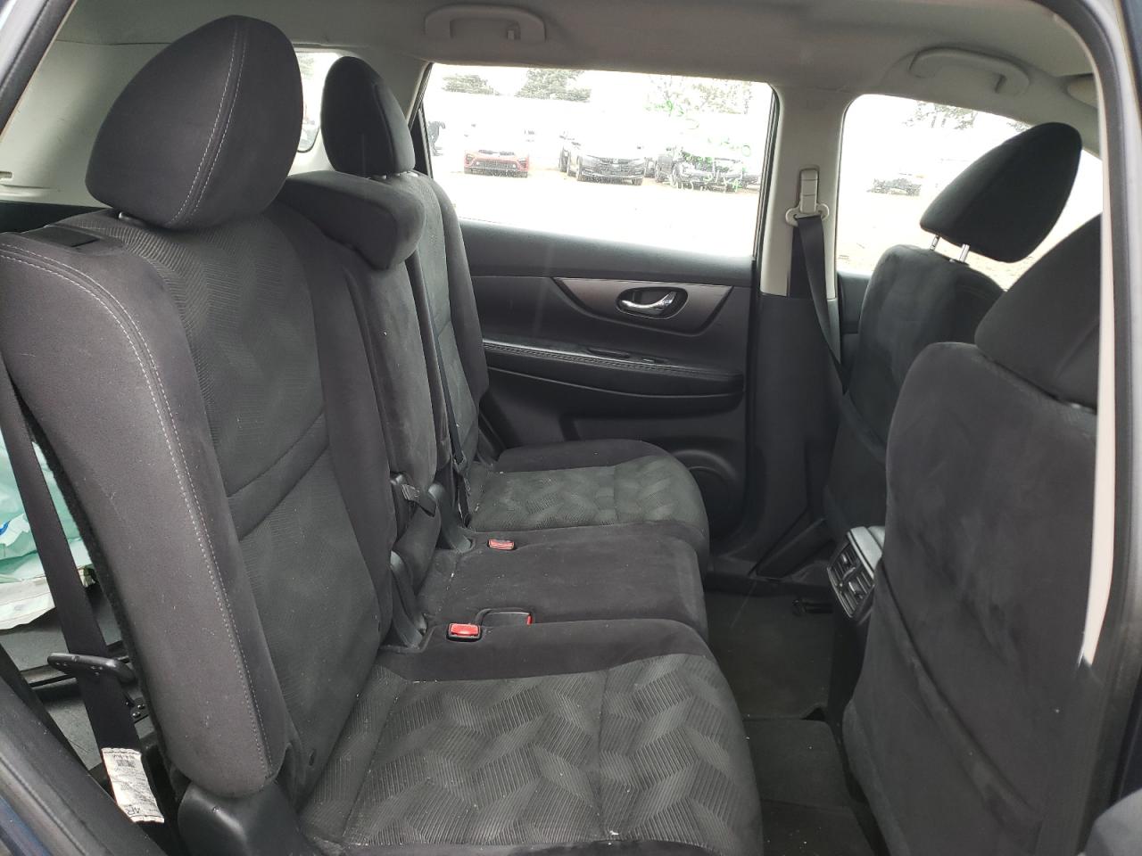 Photo 6 from auction – 2014 NISSAN ROGUE S with VIN 5N1AT2MT6EC820788