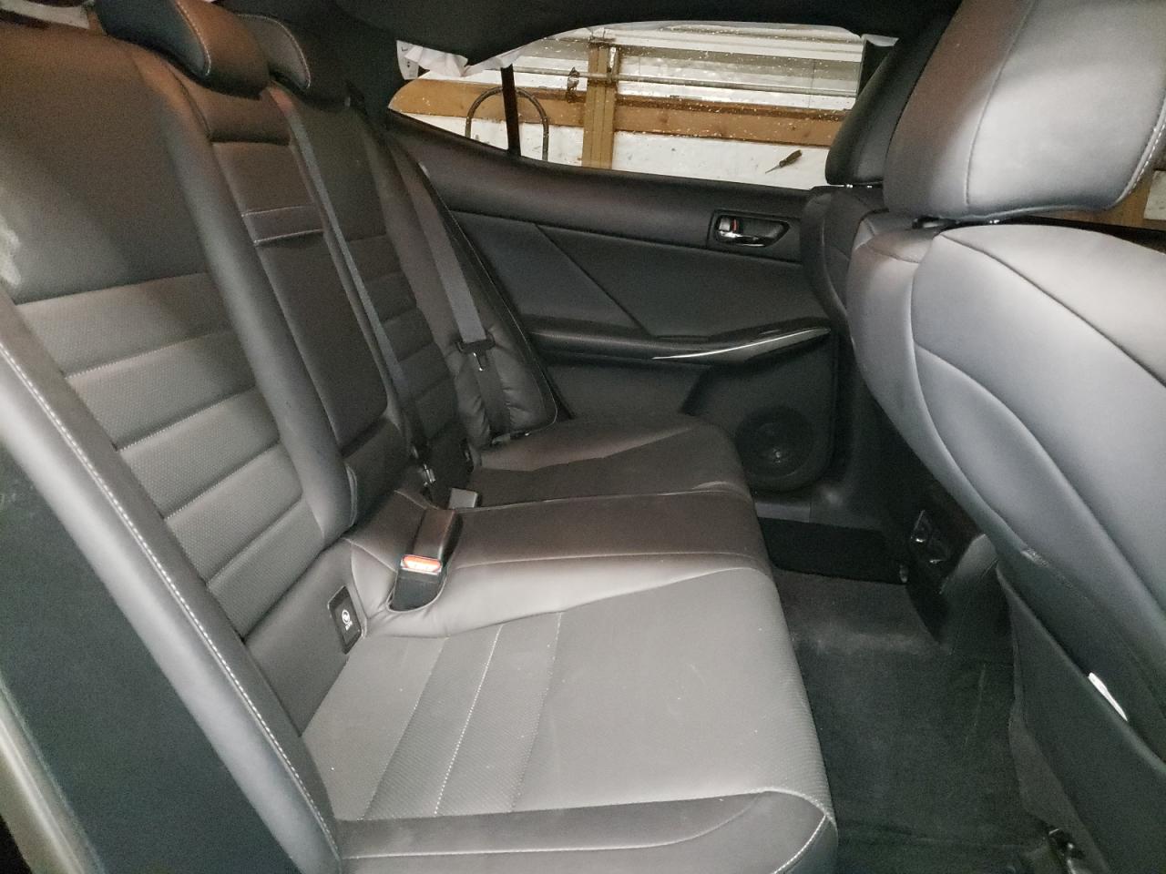 Photo 6 from auction – 2014 LEXUS IS 350 with VIN JTHCE1D23E5005329