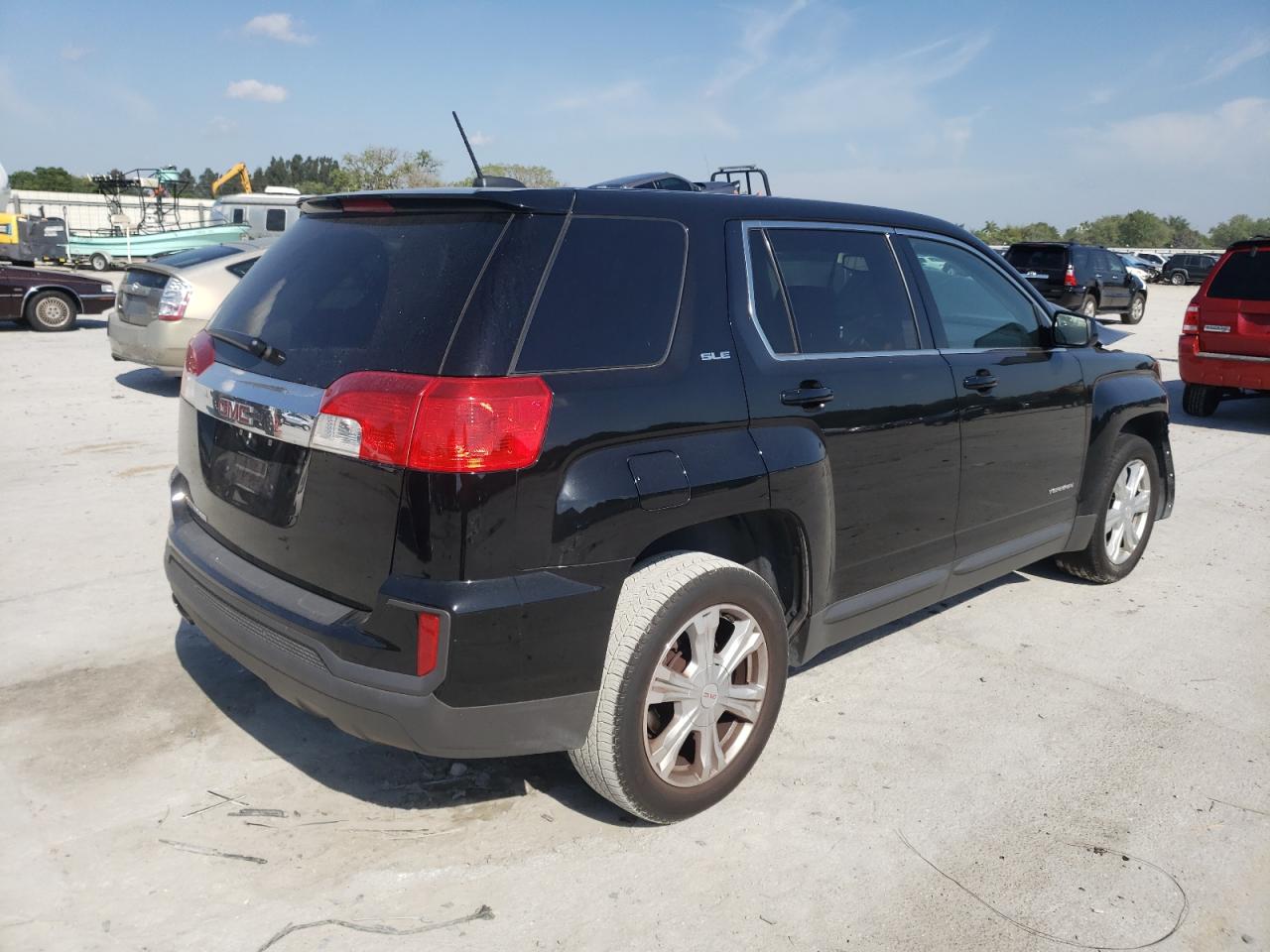 Photo 4 from auction – 2017 GMC TERRAIN SL with VIN 2GKALMEK3H6327920