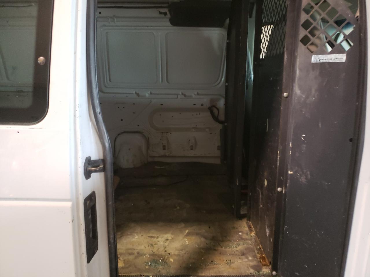 Photo 6 from auction – 2007 FORD ECONOLINE with VIN 1FTNE24W67DA21360