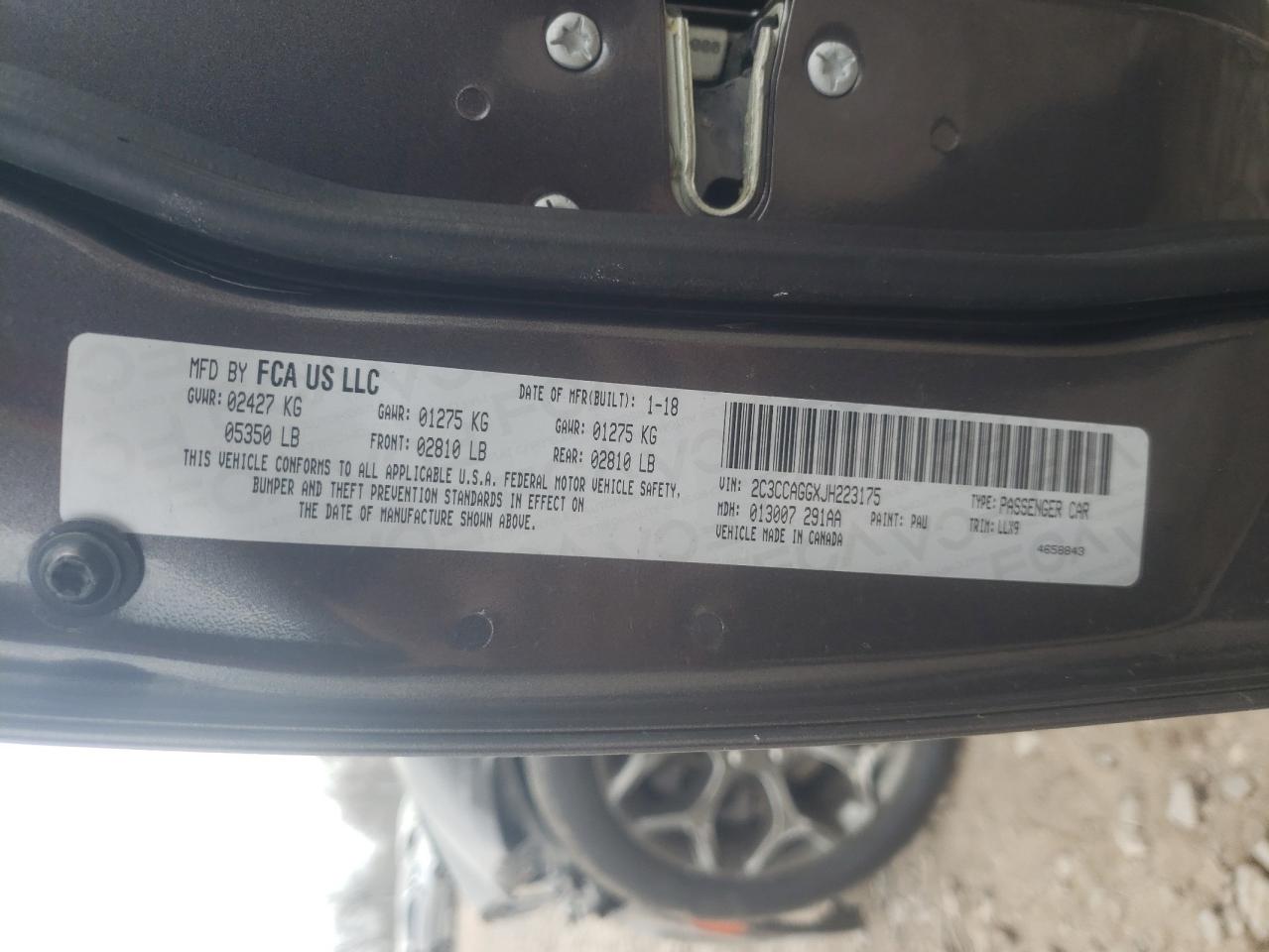 Photo 10 from auction – 2018 CHRYSLER 300 S with VIN 2C3CCAGGXJH223175