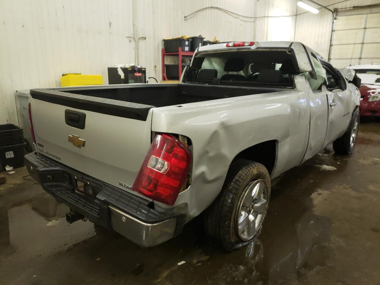 Photo 4 from auction – 2011 CHEVROLET SILVERADO with VIN 1GCRCSE08BZ146938