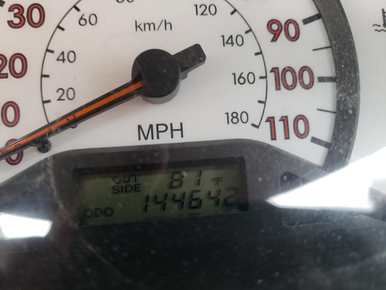 Photo 8 from auction – 2004 TOYOTA COROLLA CE with VIN 1NXBR32E44Z236587