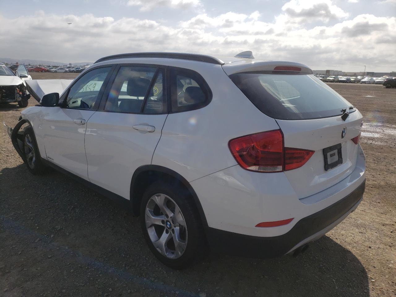 Photo 3 from auction – 2014 BMW X1 SDRIVE2 with VIN WBAVM1C58EVW53299
