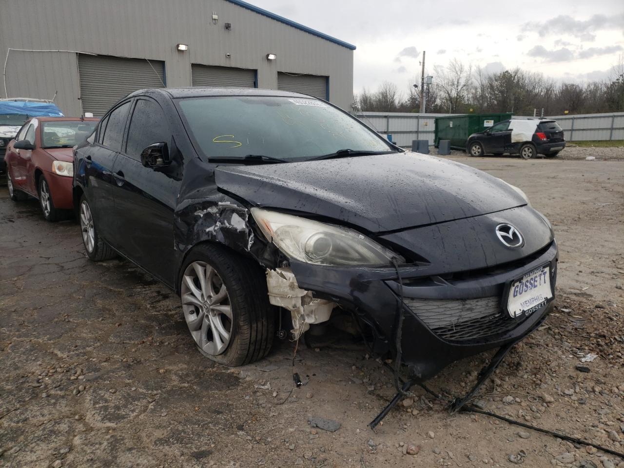 MAZDA 3 S 2011 with VIN JM1BL1W60B1363638 - Photo from auction