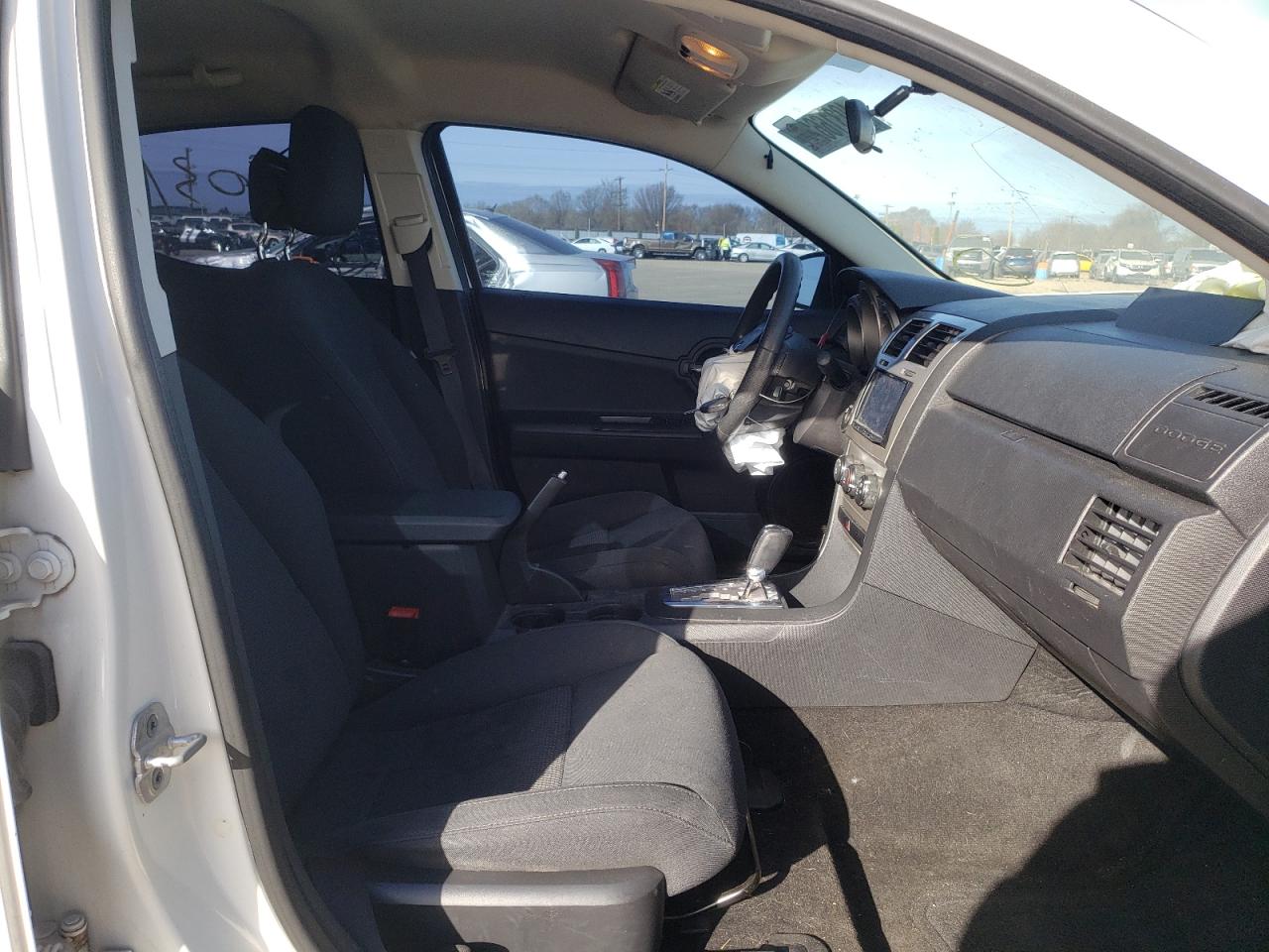 Photo 5 from auction – 2010 DODGE AVENGER SX with VIN 1B3CC4FB4AN185647