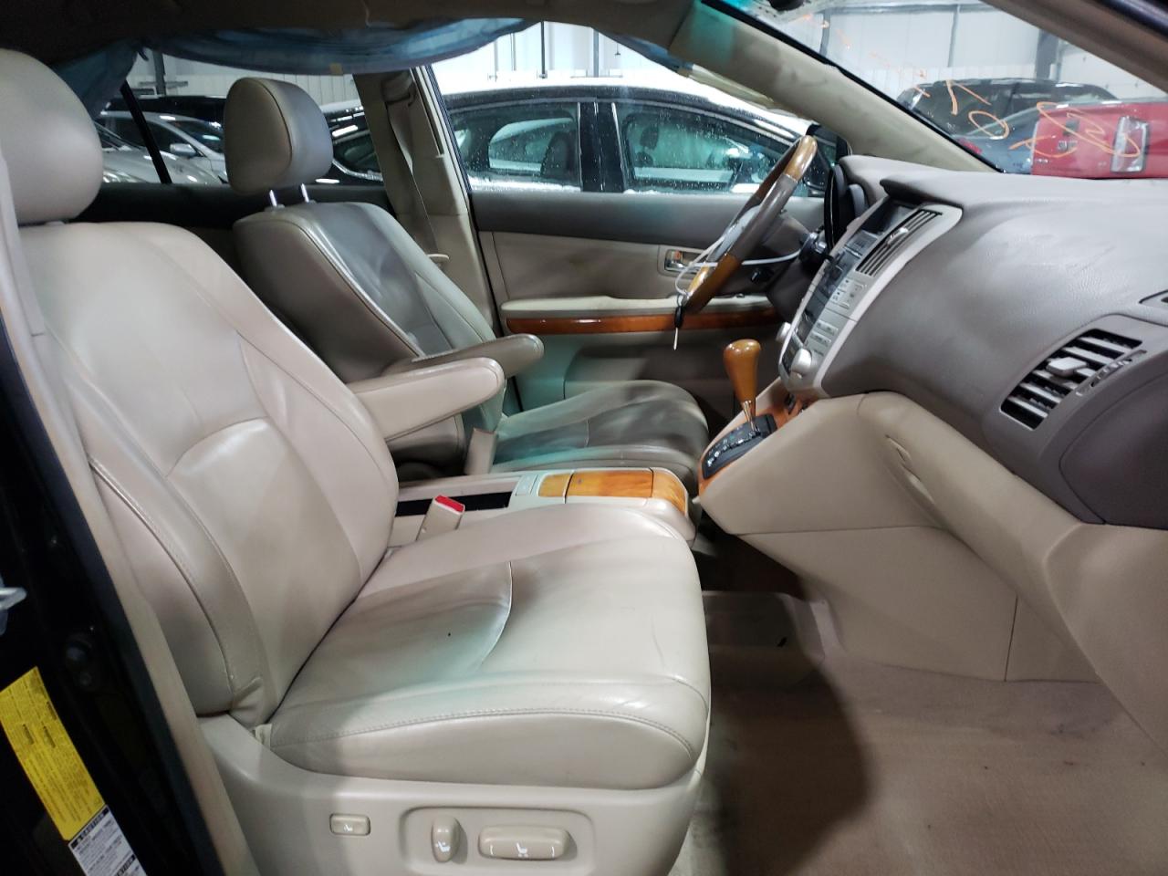 Photo 5 from auction – 2007 LEXUS RX 350 with VIN 2T2HK31U47C040867