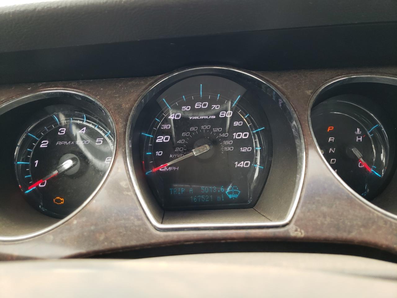Photo 8 from auction – 2010 FORD TAURUS SEL with VIN 1FAHP2EW7AG163752
