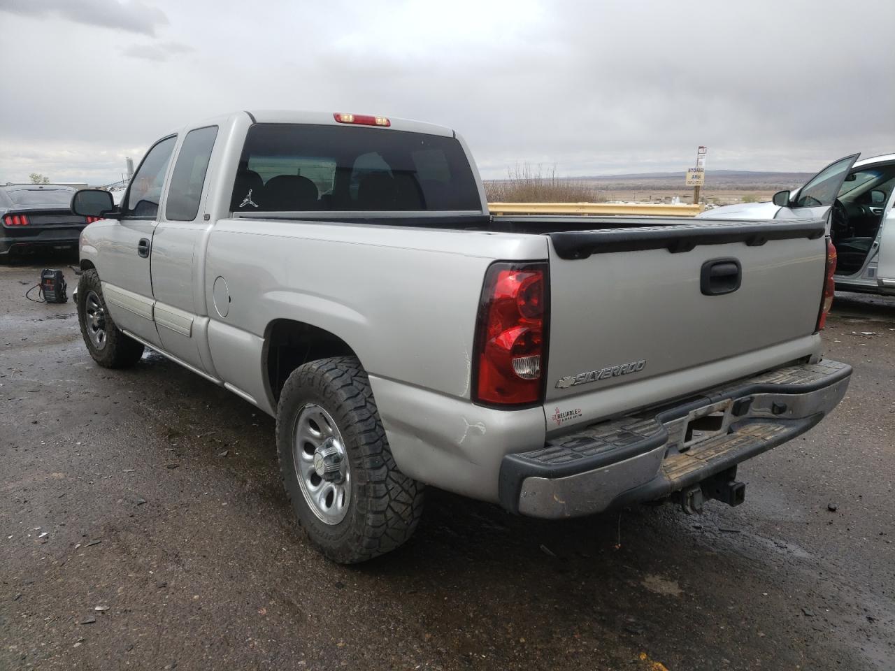 Photo 3 from auction – 2006 CHEVROLET SILVERADO with VIN 2GCEC19V561288676