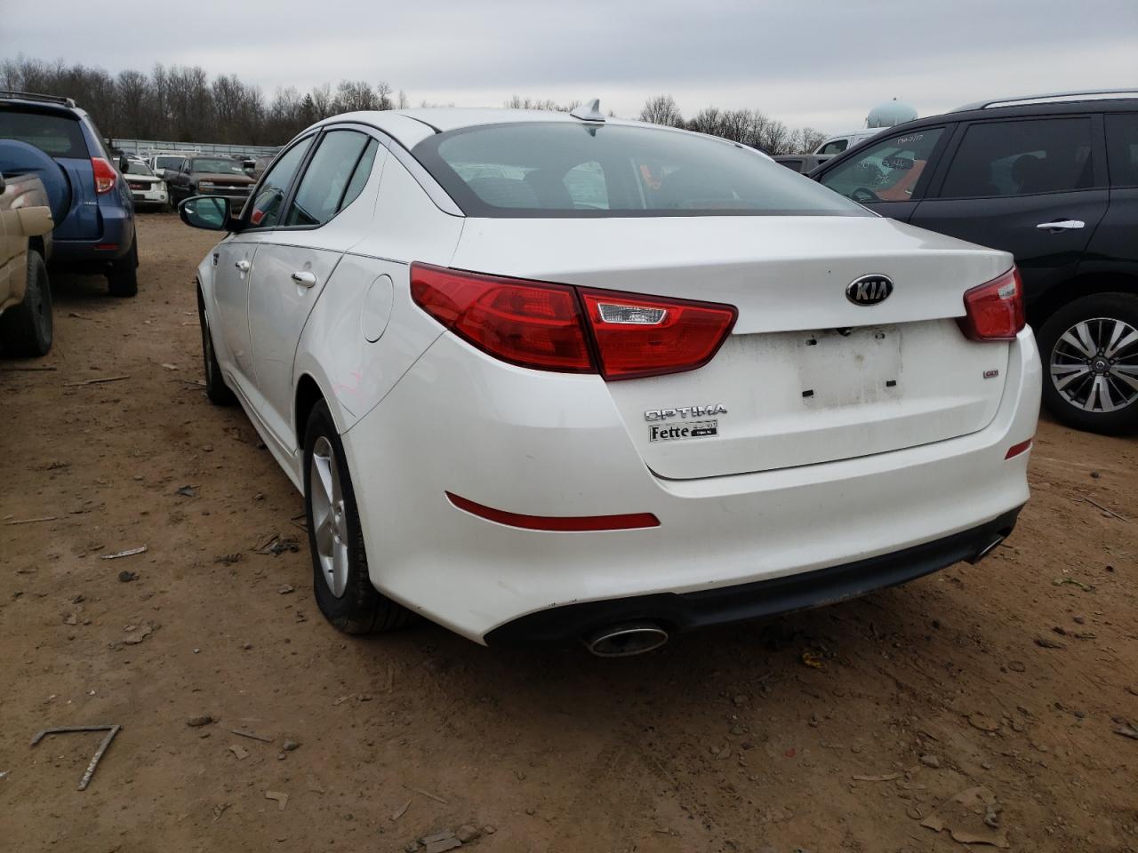 Photo 3 from auction – 2015 KIA OPTIMA LX with VIN KNAGM4A78F5611828