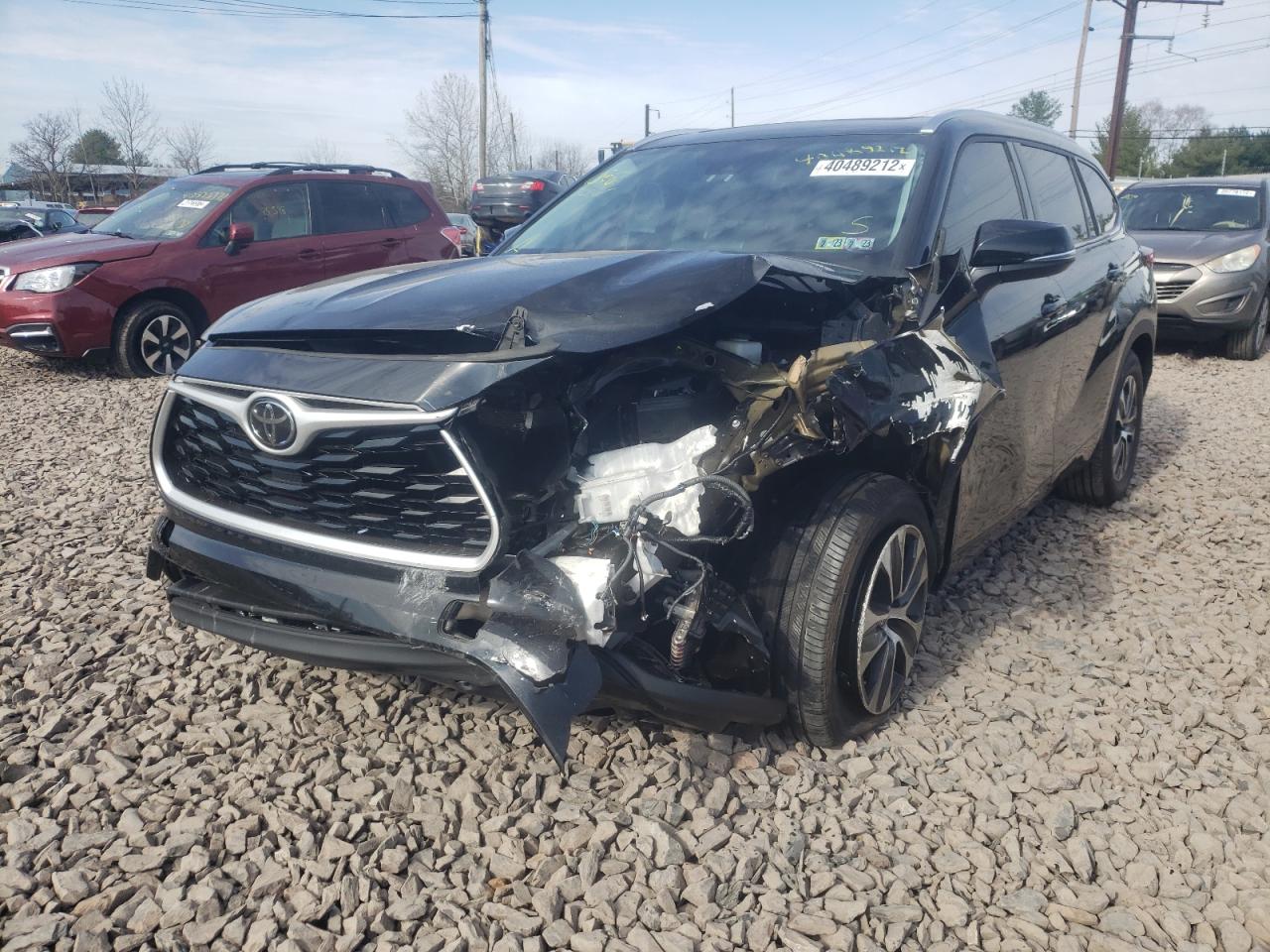 Photo 2 from auction – 2020 TOYOTA HIGHLANDER with VIN 5TDGZRAH3LS008091