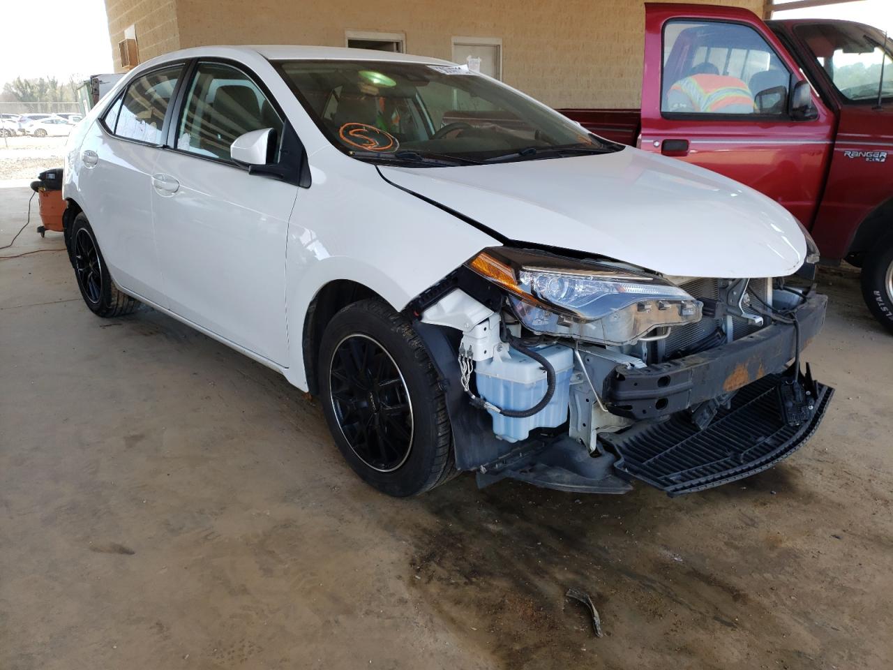 Photo 1 from auction – 2017 TOYOTA COROLLA L with VIN 5YFBURHE4HP598208