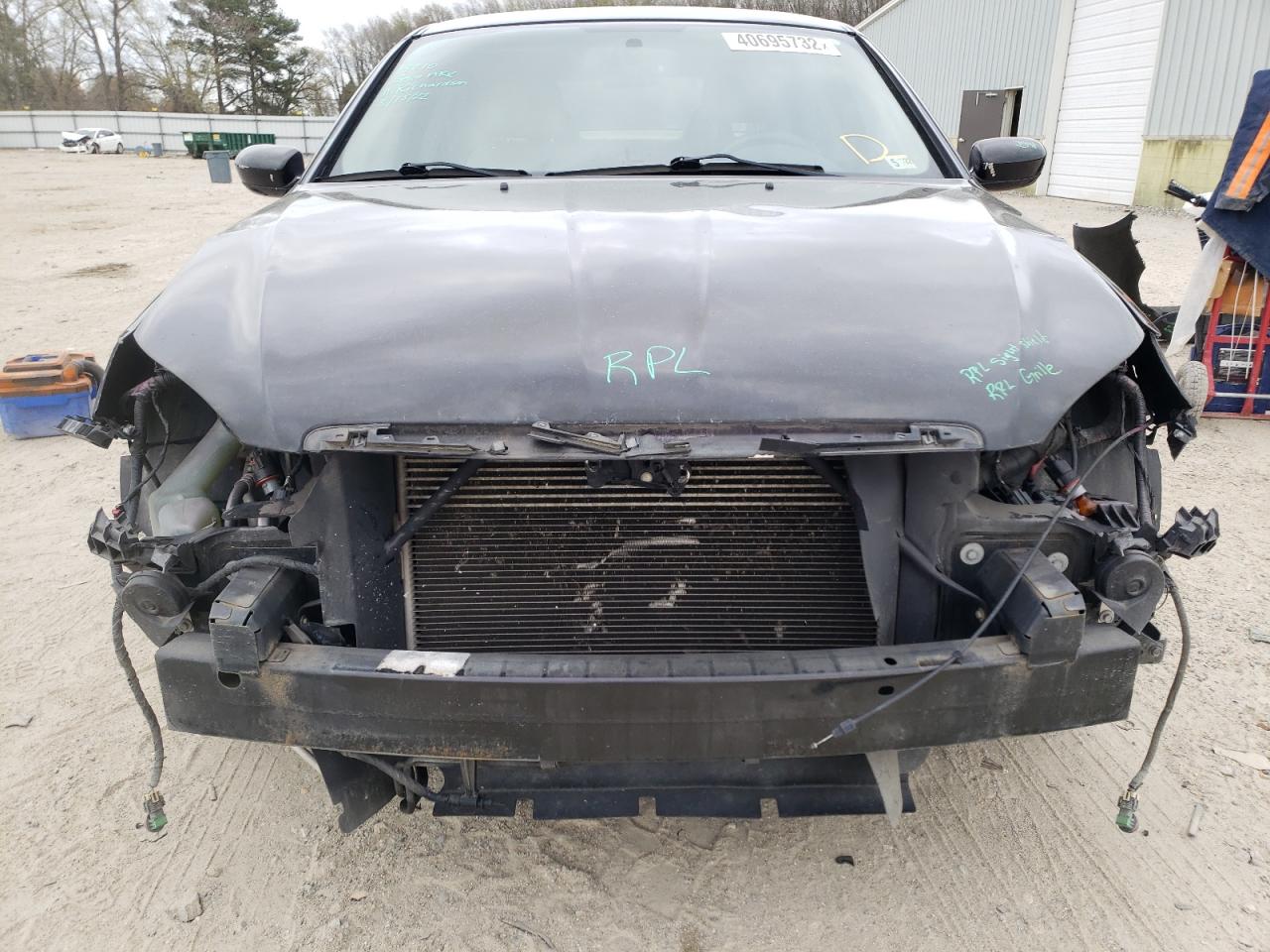 Photo 9 from auction – 2011 CHRYSLER 200 LIMITE with VIN 1C3BC2FB1BN570894