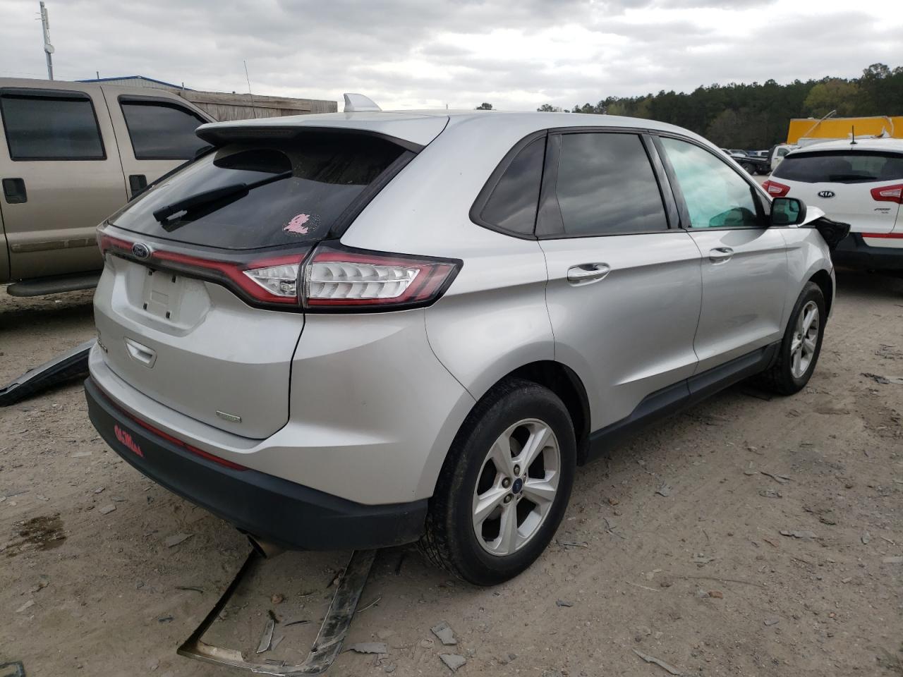 Photo 4 from auction – 2016 FORD EDGE SE with VIN 2FMPK3G99GBB32564