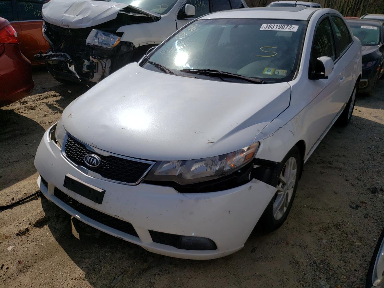 Photo 2 from auction – 2012 KIA FORTE EX with VIN KNAFU4A26C5474626