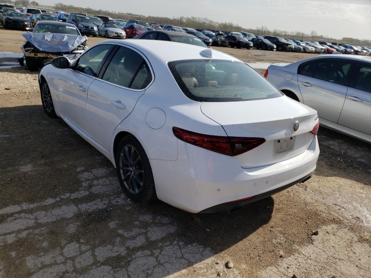 Photo 3 from auction – 2018 ALFA ROMEO GIULIA with VIN ZARFAEBN2J7564079