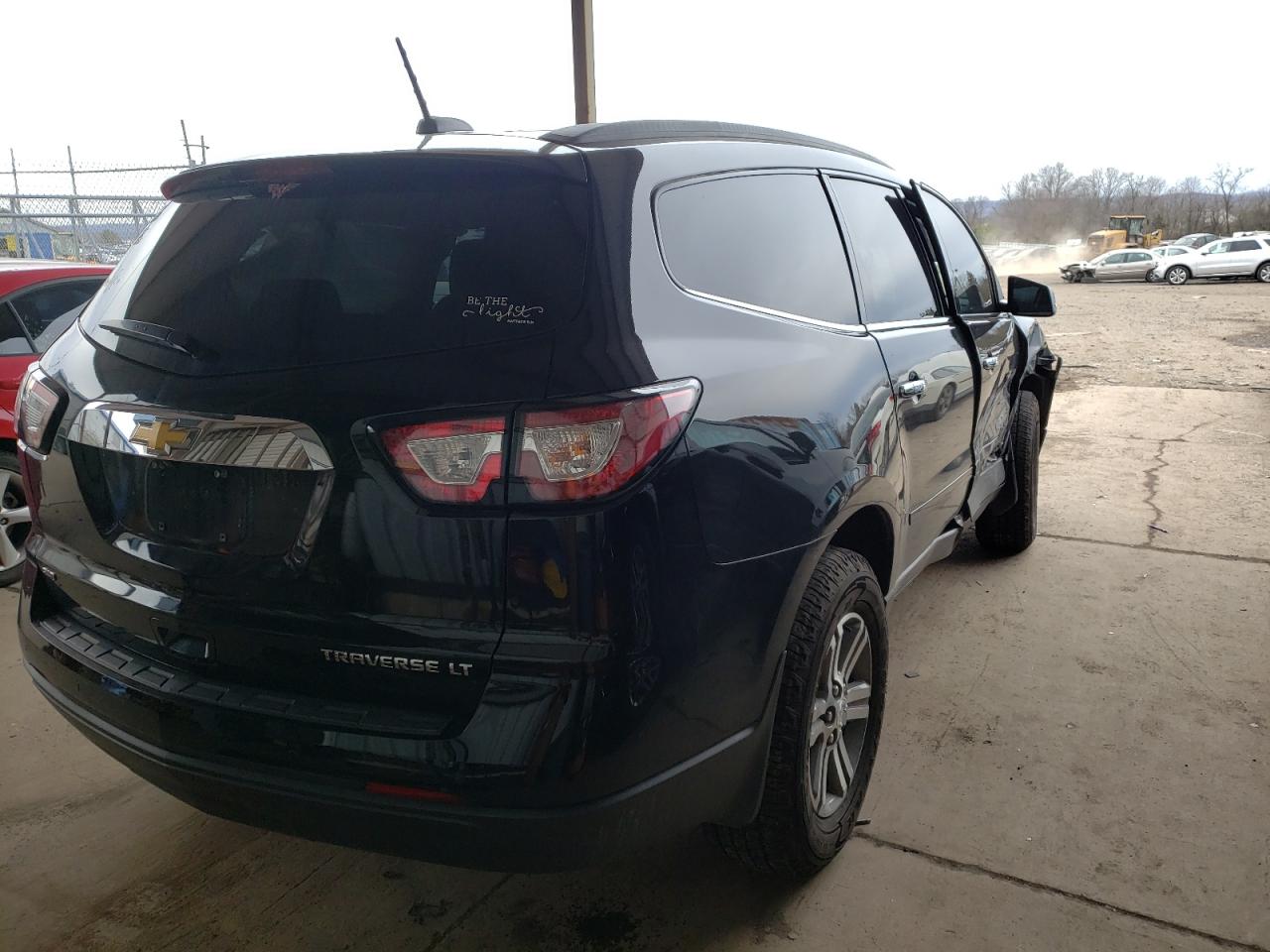 Photo 4 from auction – 2016 CHEVROLET TRAVERSE L with VIN 1GNKVGKD6GJ185699