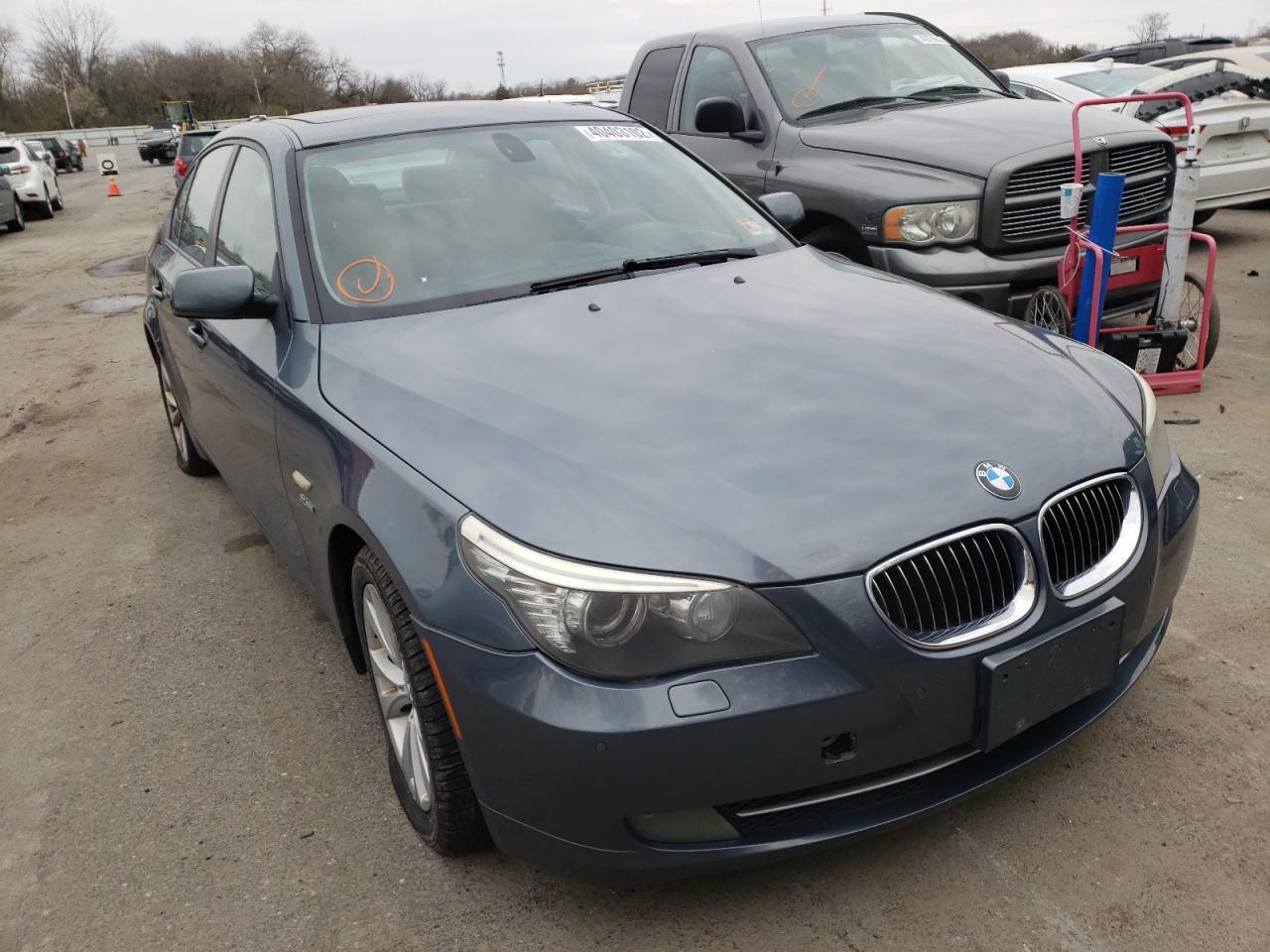 BMW 535 XI 2009 with VIN WBANV93569C136144 - Photo from auction