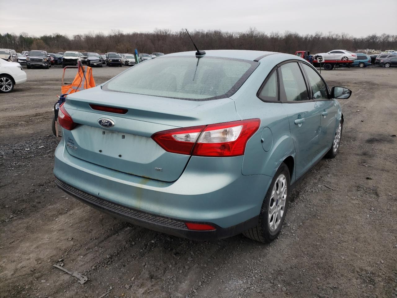 Photo 4 from auction – 2012 FORD FOCUS SE with VIN 1FAHP3F20CL271867