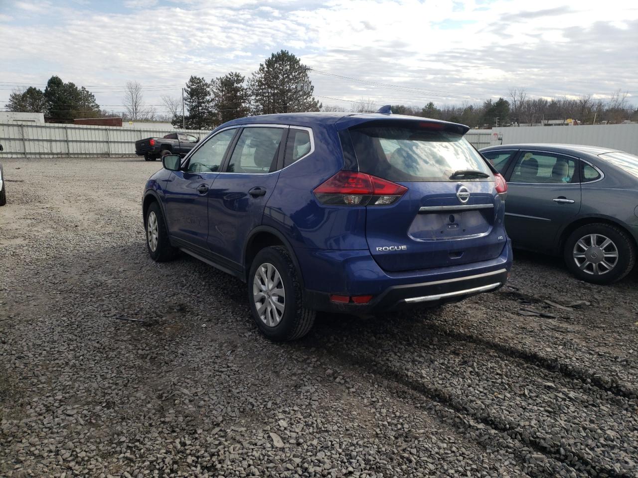 Photo 3 from auction – 2019 NISSAN ROGUE S with VIN KNMAT2MV2KP517646