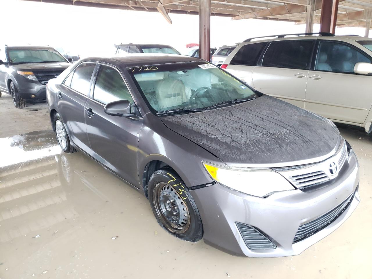 TOYOTA CAMRY L 2014 with VIN 4T4BF1FK9ER357720 - Photo from auction