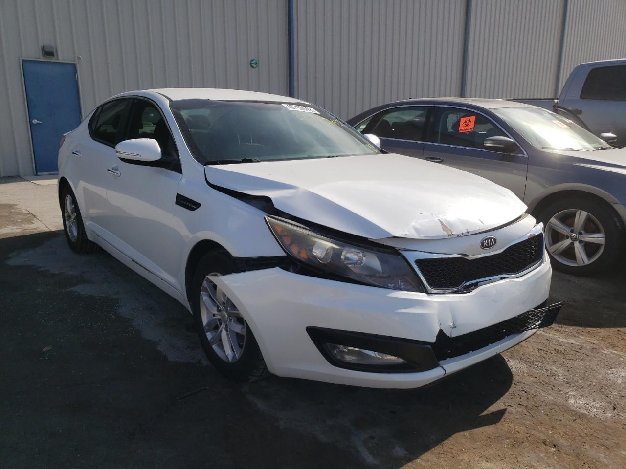 KIA OPTIMA LX 2012 with VIN 5XXGM4A7XCG060196 - Photo from auction