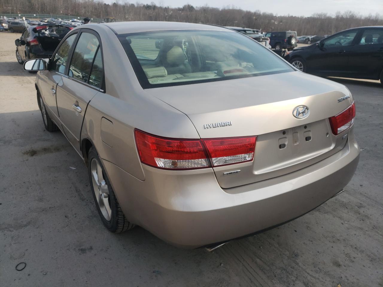 Photo 3 from auction – 2007 HYUNDAI SONATA SE with VIN 5NPEU46FX7H278432
