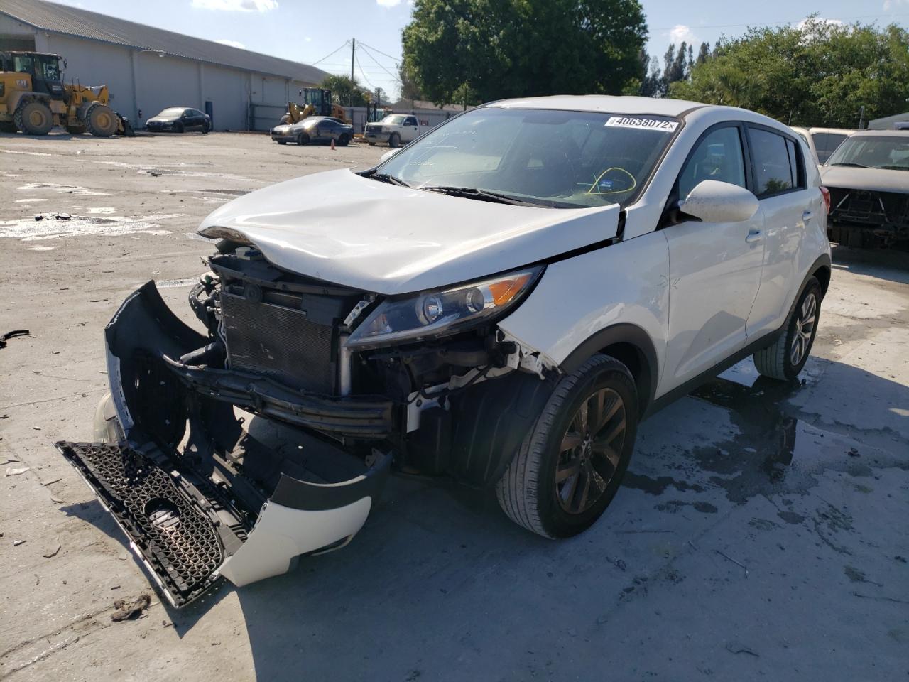 Photo 2 from auction – 2015 KIA SPORTAGE L with VIN KNDPB3AC3F7759454