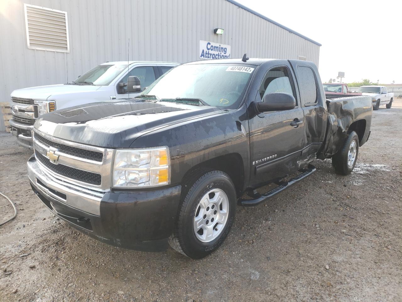 Photo 2 from auction – 2009 CHEVROLET SILVERADO with VIN 1GCEC29039Z208670