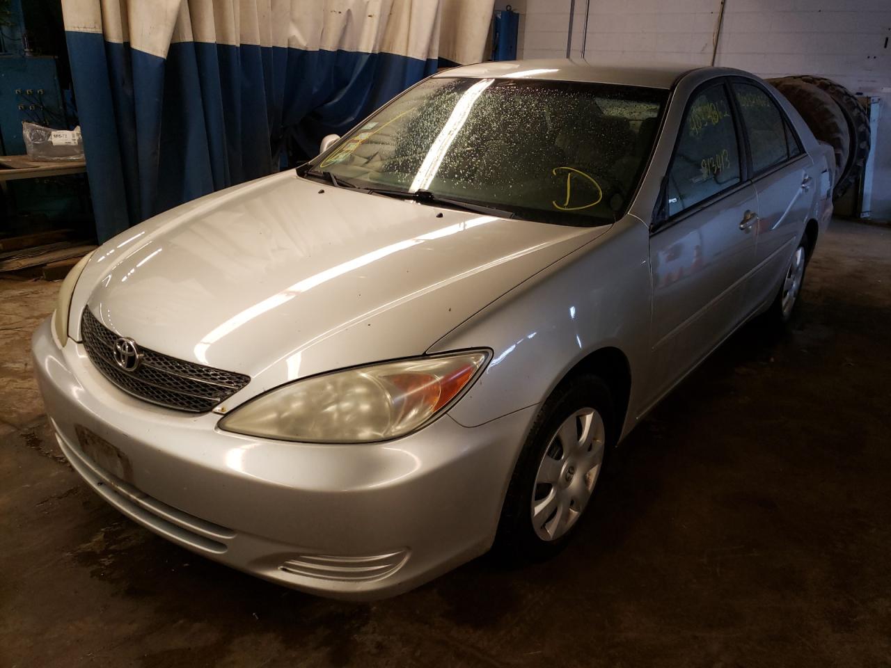Photo 2 from auction – 2002 TOYOTA CAMRY LE with VIN 4T1BE32K22U046642