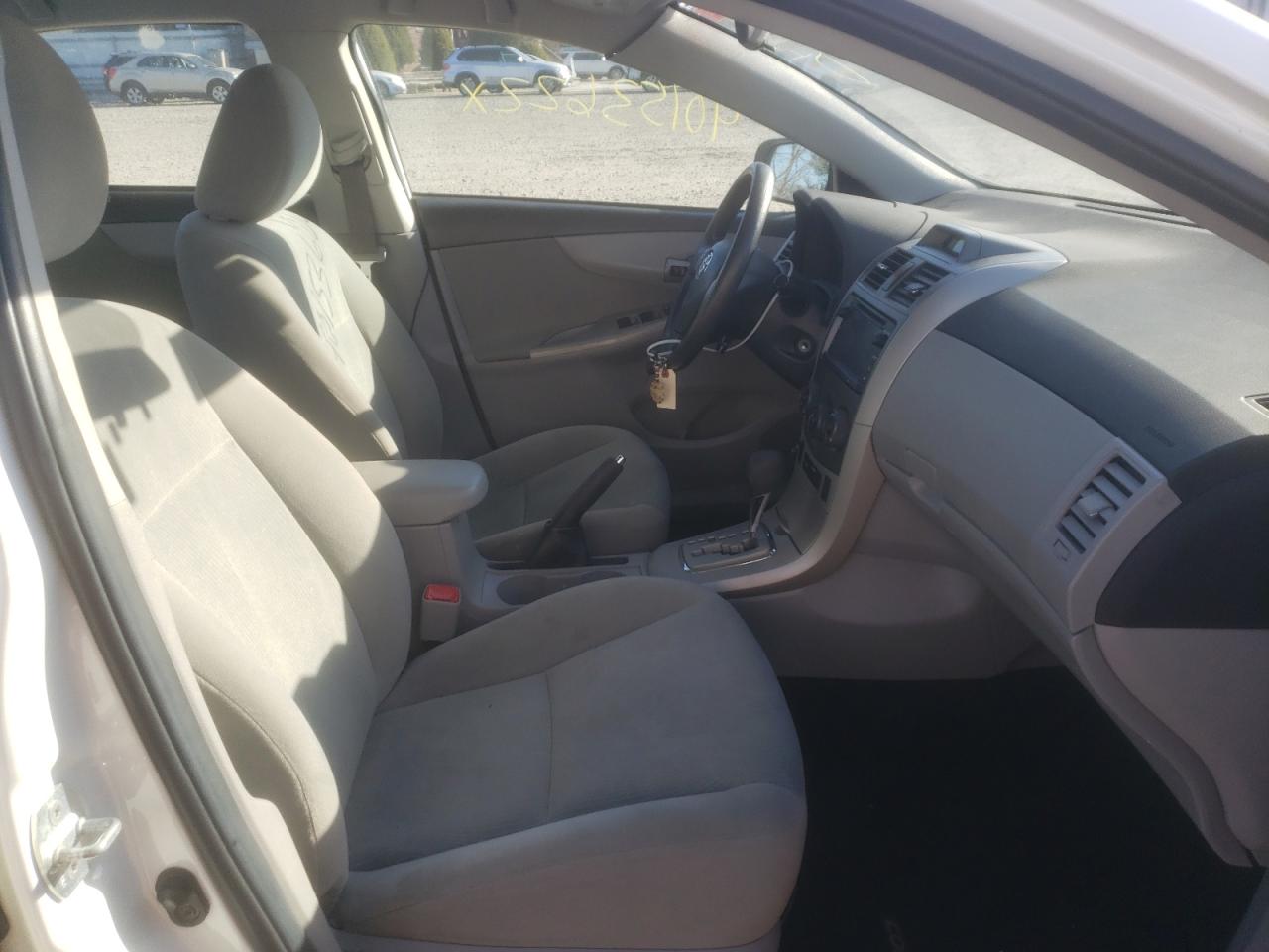 Photo 5 from auction – 2013 TOYOTA COROLLA BA with VIN 5YFBU4EE2DP097366