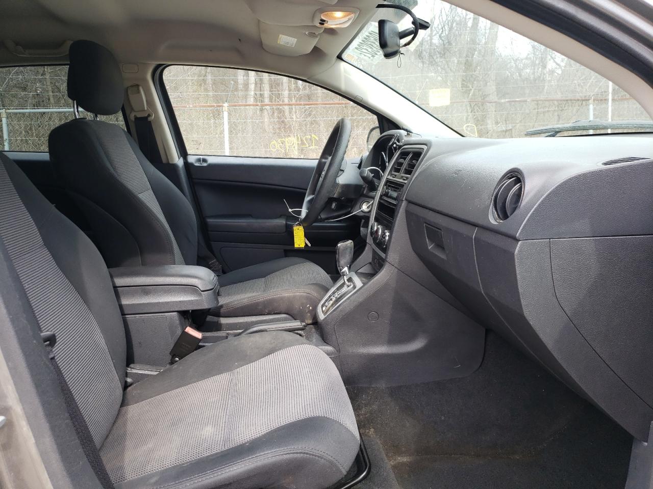 Photo 5 from auction – 2011 DODGE CALIBER MA with VIN 1B3CB3HA3BD295534