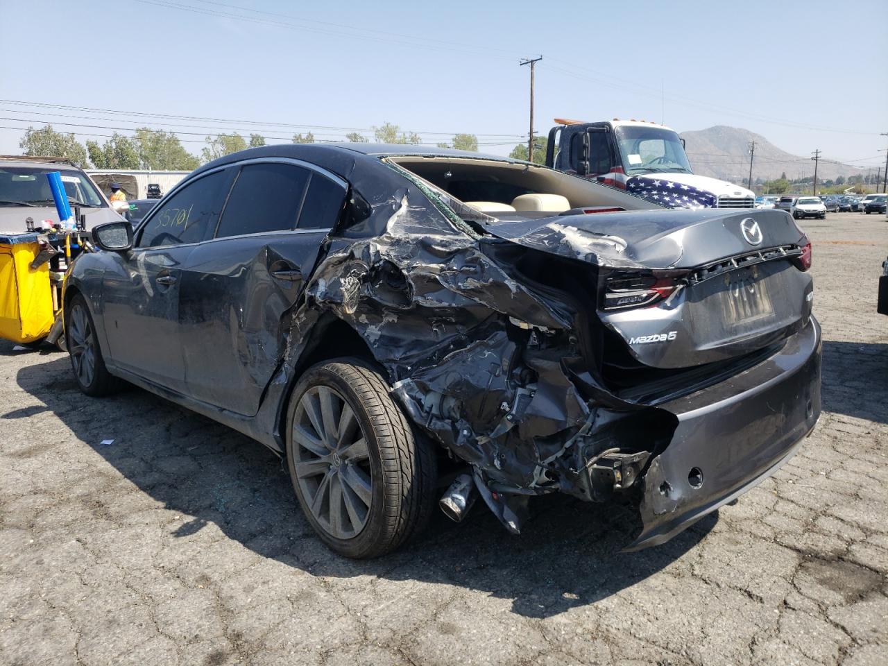 Photo 3 from auction – 2018 MAZDA 6 TOURING with VIN JM1GL1VM1J1313643