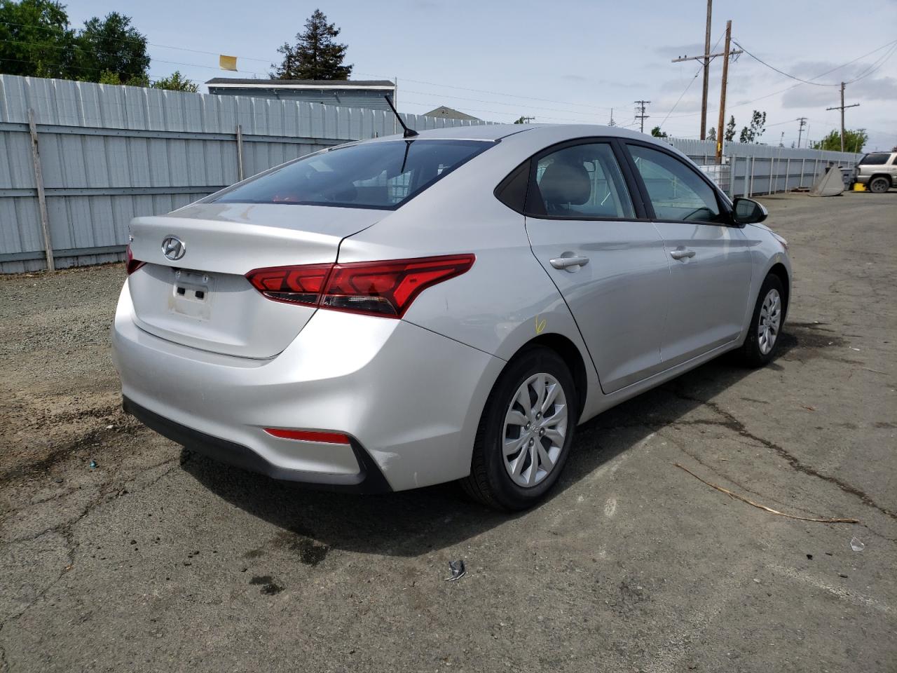 Photo 4 from auction – 2020 HYUNDAI ACCENT SE with VIN 3KPC24A60LE098993