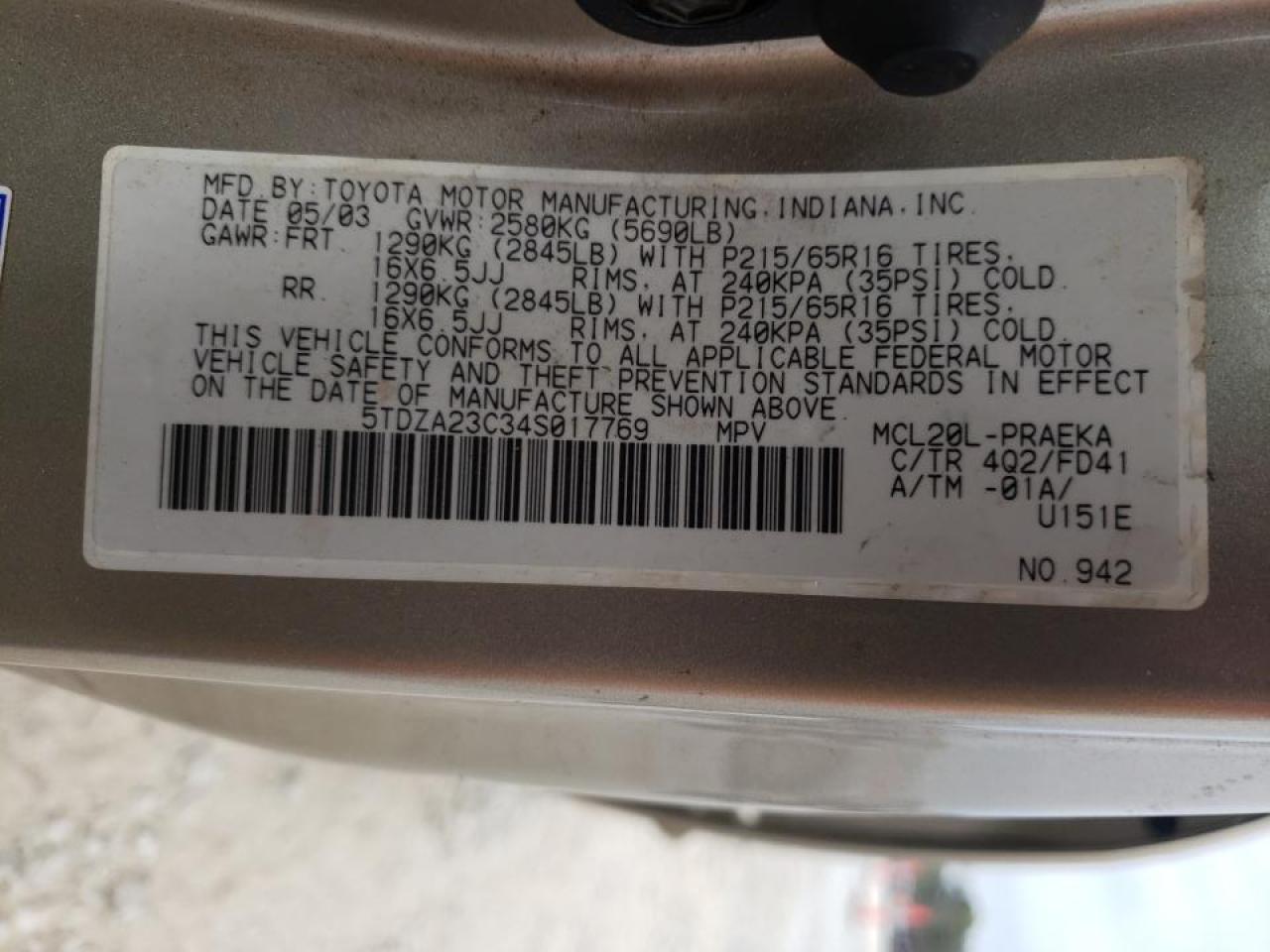 Photo 10 from auction – 2004 TOYOTA SIENNA CE with VIN 5TDZA23C34S017769