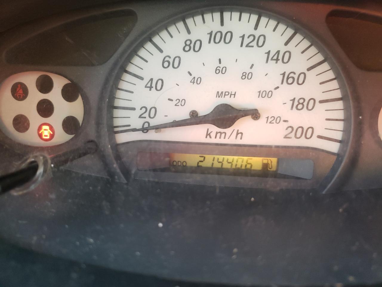 Photo 8 from auction – 2004 TOYOTA ECHO with VIN JTDJT123240044788