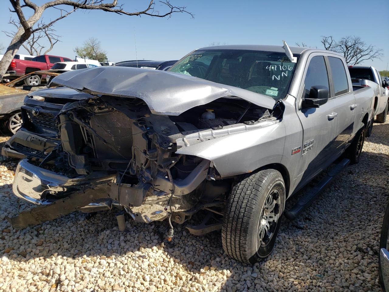 Photo 2 from auction – 2019 RAM 1500 CLASS with VIN 1C6RR6TTXKS644142