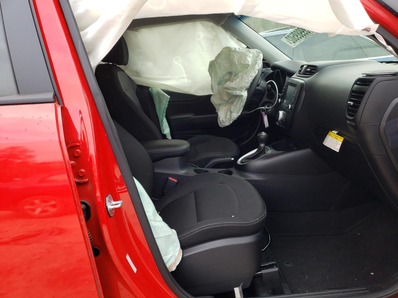 Photo 5 from auction – 2019 KIA SOUL + with VIN KNDJP3A58K7697925