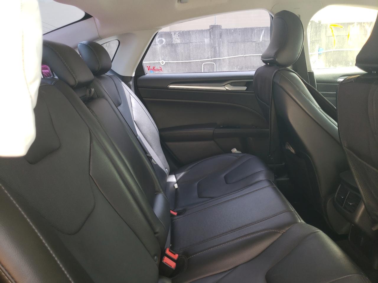 Photo 6 from auction – 2016 FORD FUSION TIT with VIN 3FA6P0K95GR198463