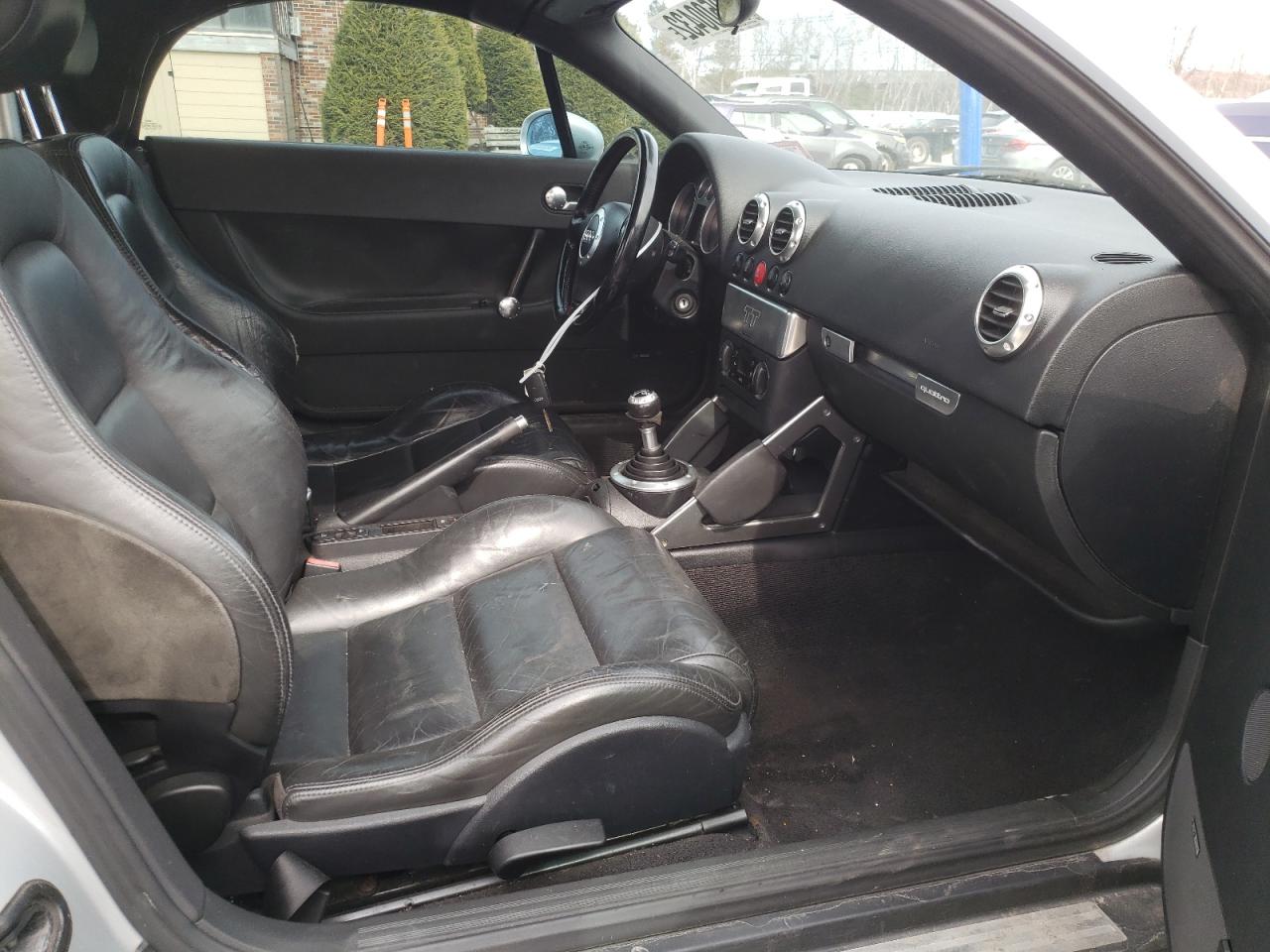 Photo 5 from auction – 2001 AUDI TT QUATTRO with VIN TRUUT28N611005743