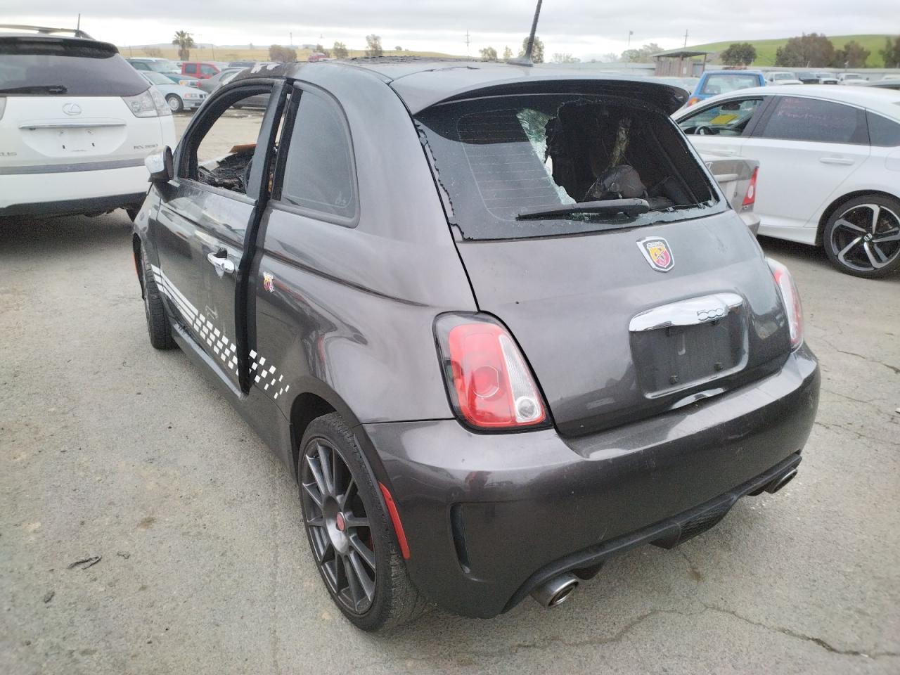 Photo 3 from auction – 2015 FIAT 500 ABARTH with VIN 3C3CFFFH7FT503584