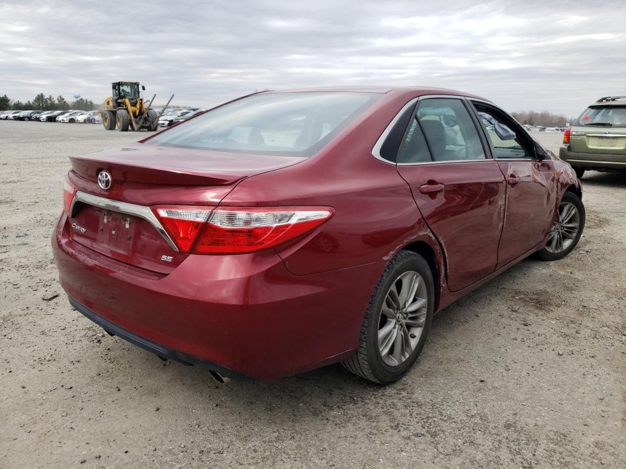 Photo 4 from auction – 2015 TOYOTA CAMRY LE with VIN 4T1BF1FK0FU995771