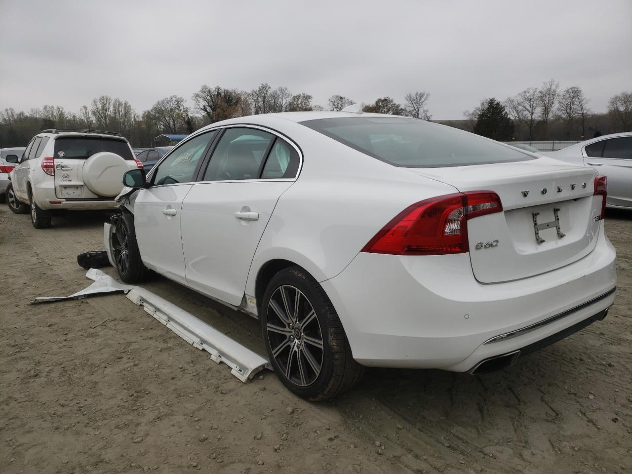 Photo 3 from auction – 2018 VOLVO S60 INSCRI with VIN LYV402TK1JB175484