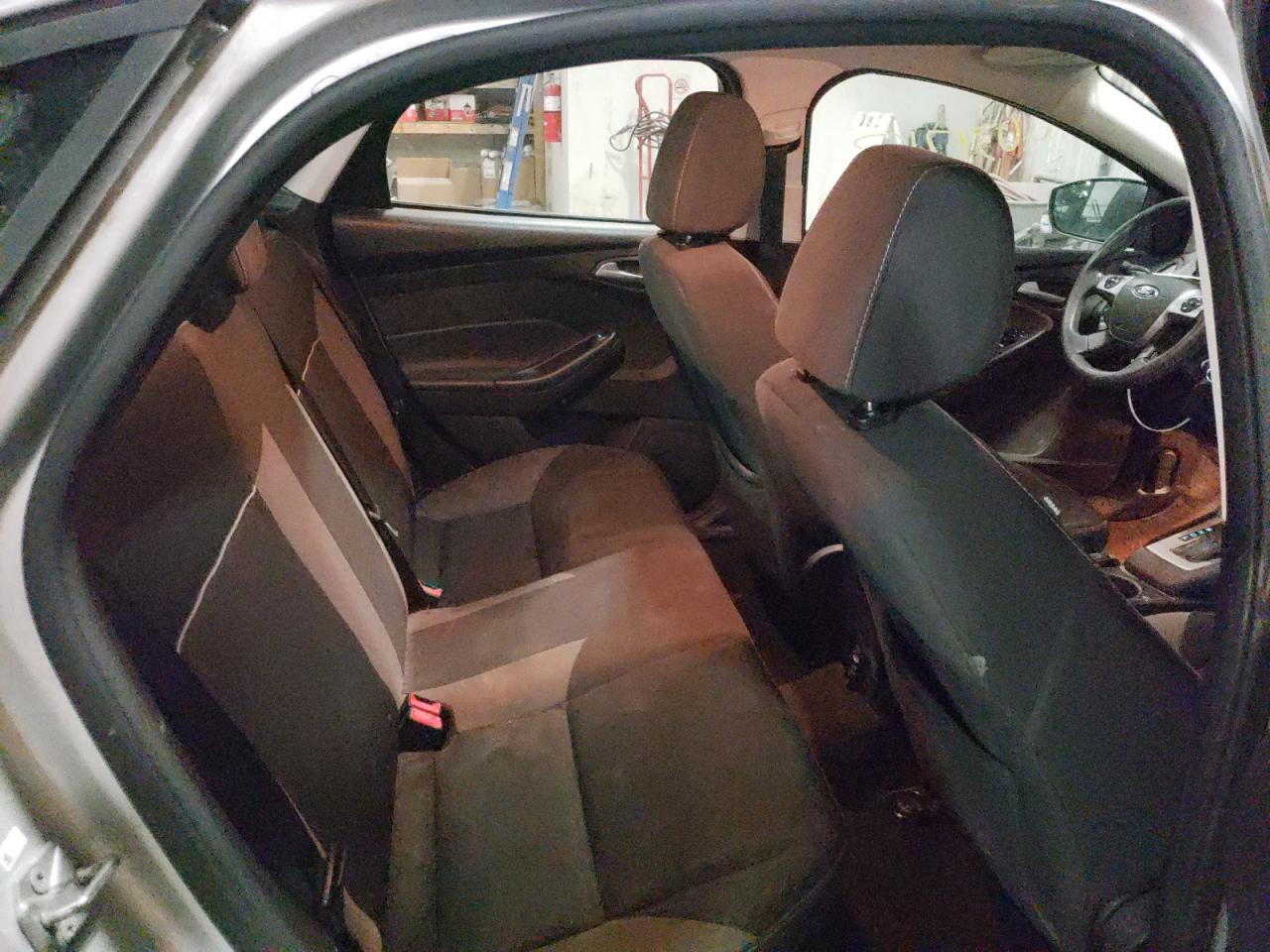 Photo 6 from auction – 2014 FORD FOCUS SE with VIN 1FADP3F20EL268467