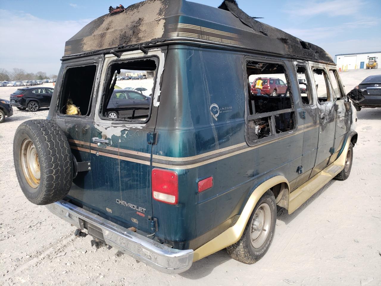 Photo 4 from auction – 1994 CHEVROLET G20 with VIN 1GBEG25K6RF108726