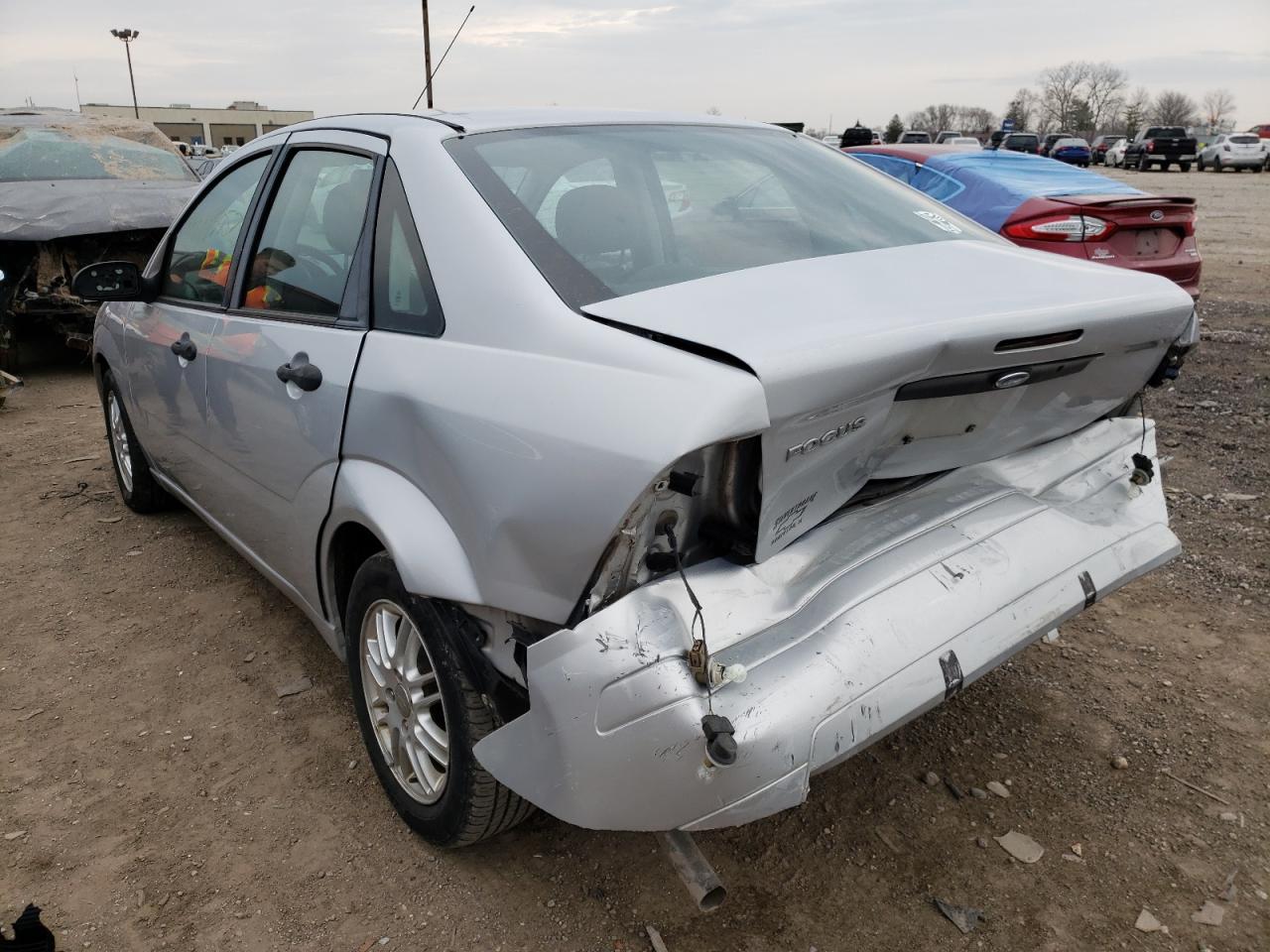 Photo 3 from auction – 2007 FORD FOCUS ZX4 with VIN 1FAFP34NX7W286501