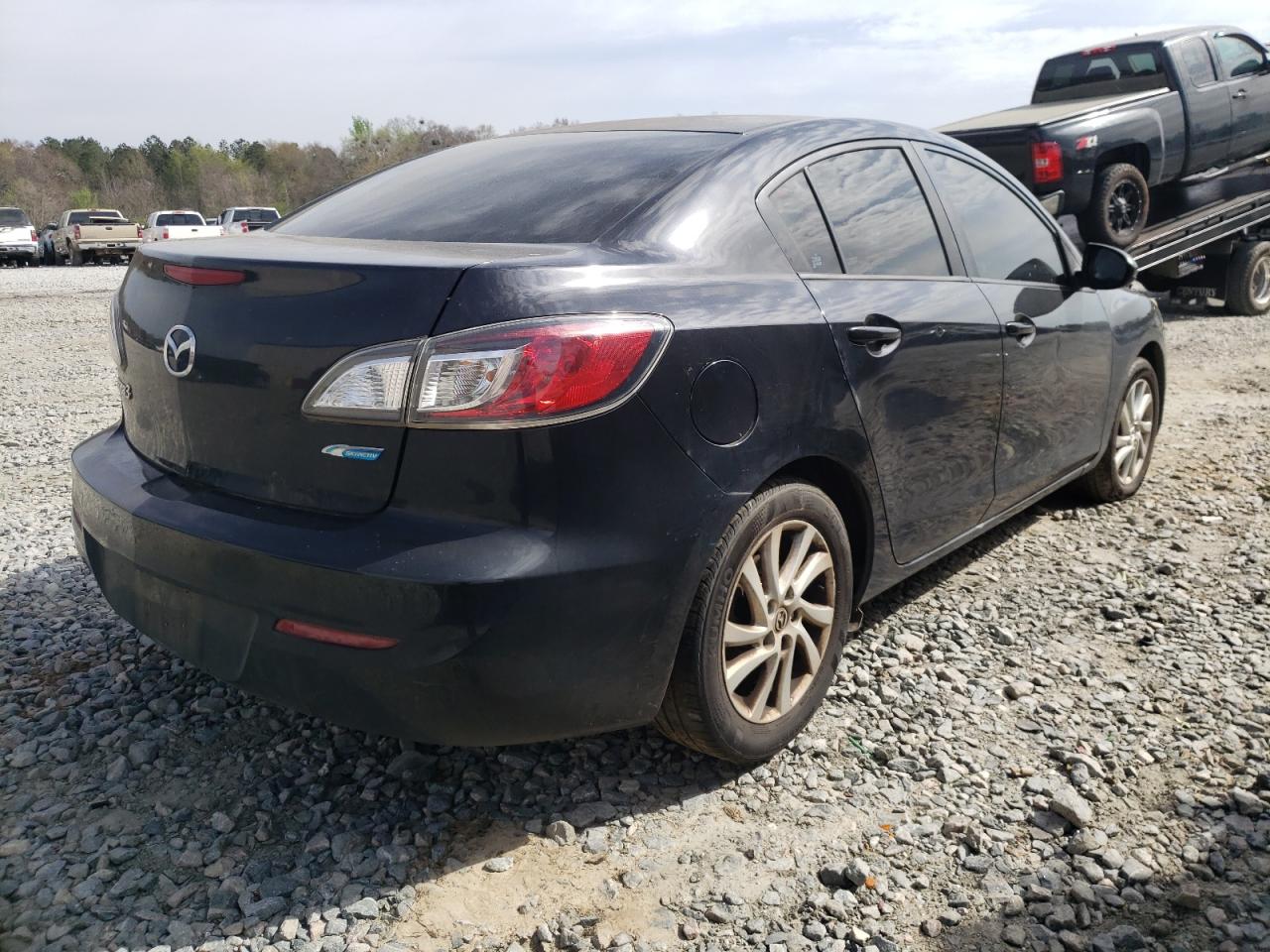 Photo 4 from auction – 2012 MAZDA 3 I with VIN JM1BL1V73C1584386